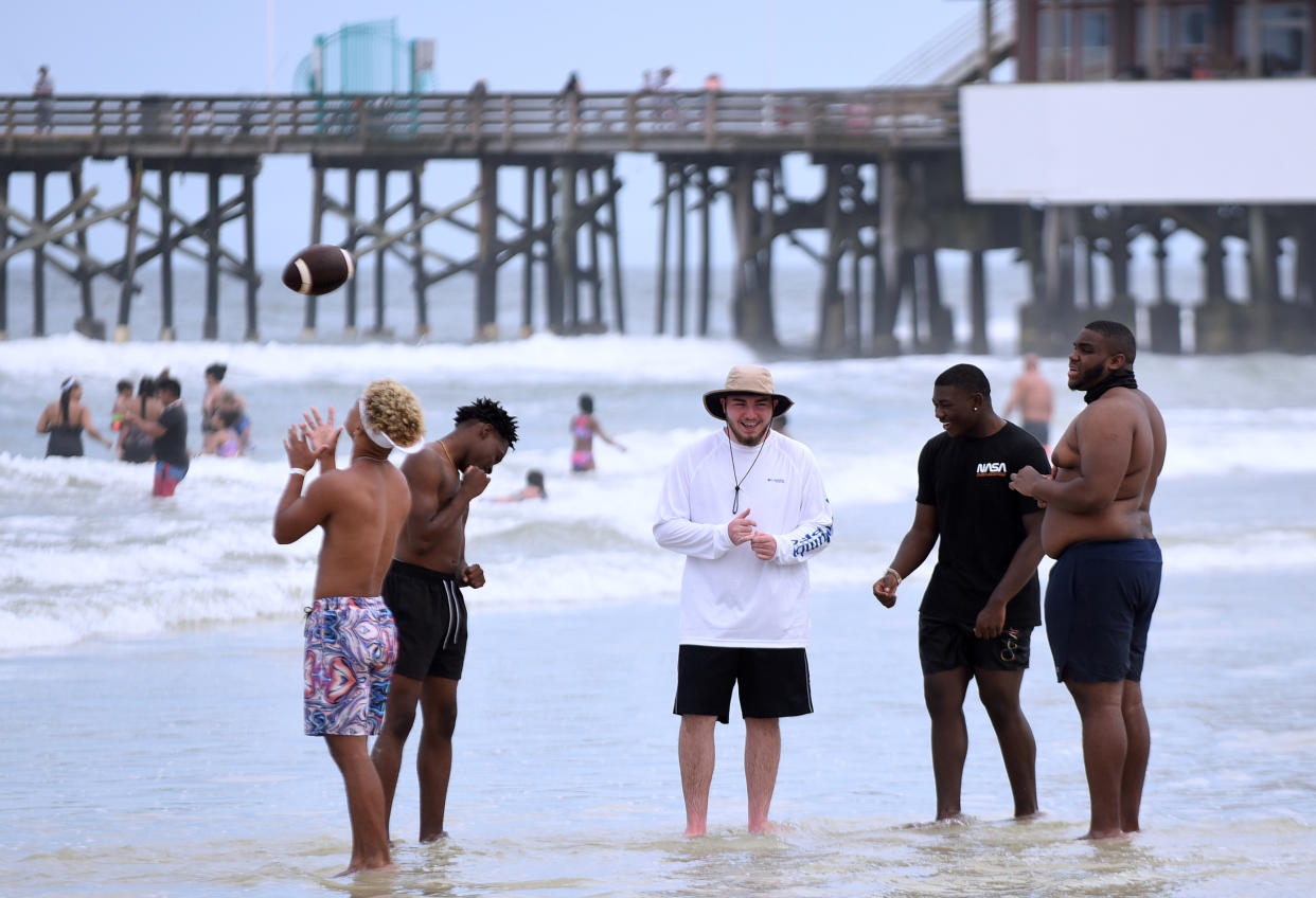 As college students arrive in Florida for the annual spring break ritual, authorities are concerned that large crowds could cause a spike in coronavirus cases. (Paul Hennessy/SOPA Images/LightRocket via Getty Images)