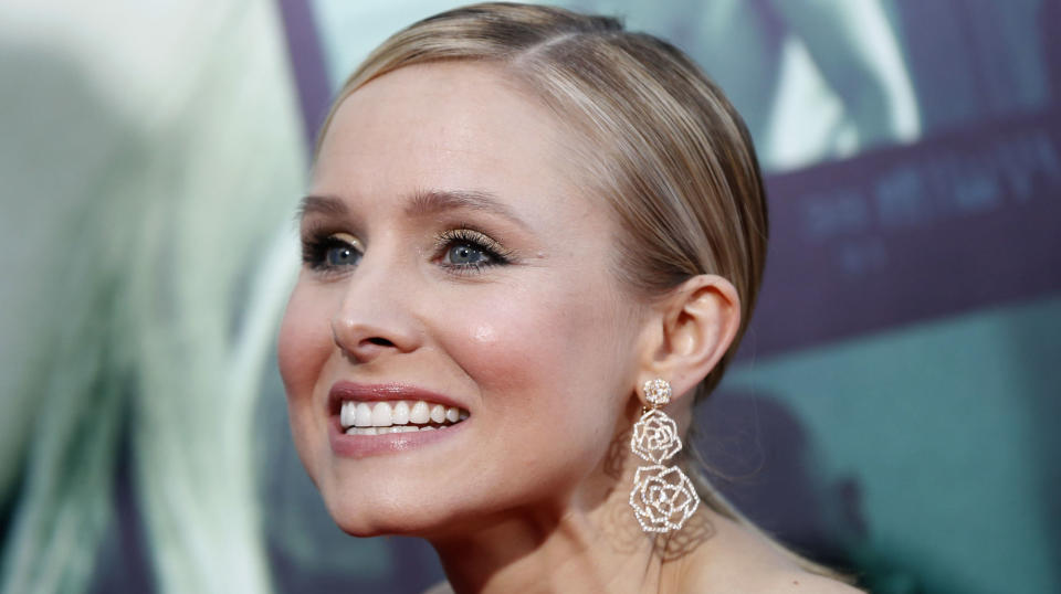 Kristen Bell still loves her “Veronica Mars” roots.