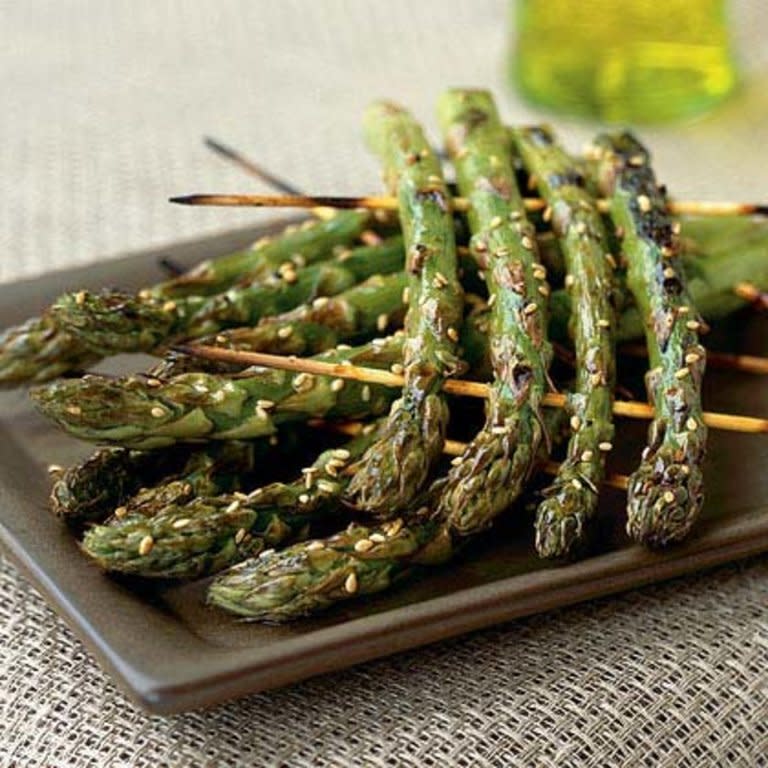 Grilled Asparagus Rafts