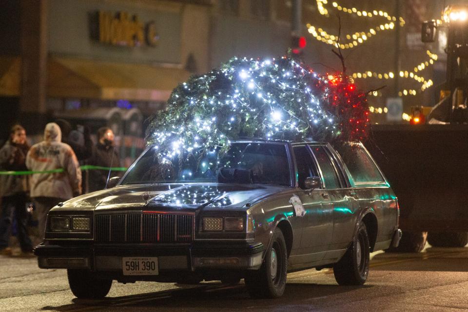 Jordan Larkin uses his station wagon to pay tribute to “National Lampoon’s Christmas Vacation." The car was featured Dec. 2 in the Miracle on Kansas Avenue parade.