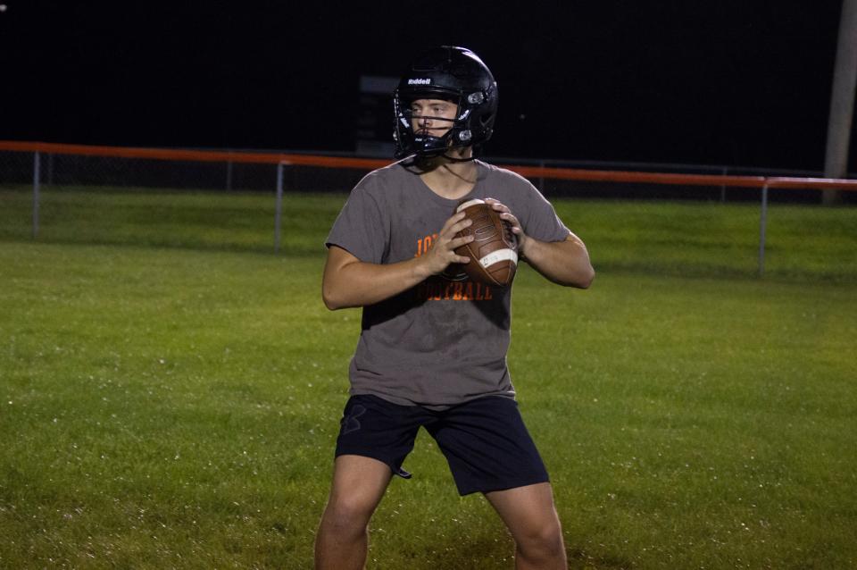 Jonesville quarterback Cowen Keller