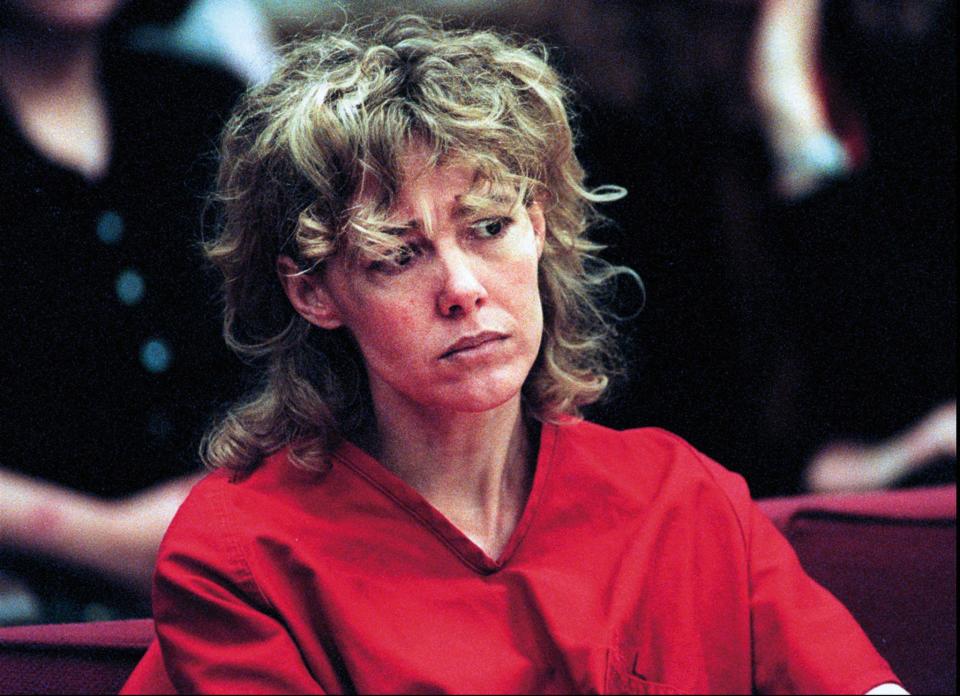Mary Kay LeTourneau durante una audiencia en la corte de Seattle en 1998. (AP Photo/Alan Berner, Pool. File)
