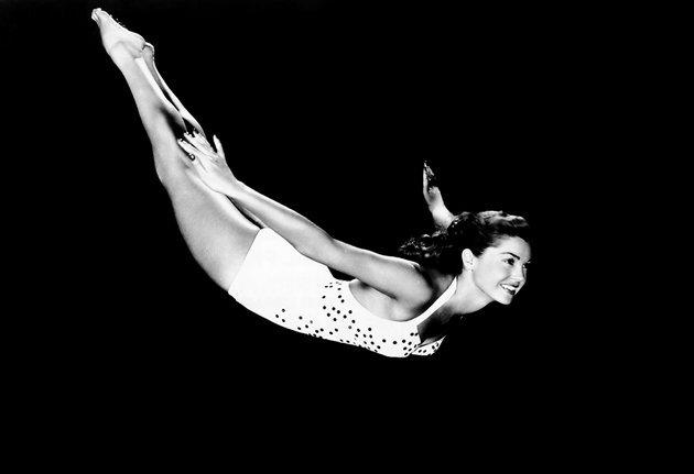 ESTHER WILLIAMS: 1921 - 2013