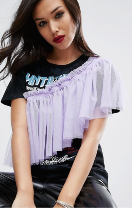 This ruffle shoulder band T-shirt has us deeply, deeply confused
