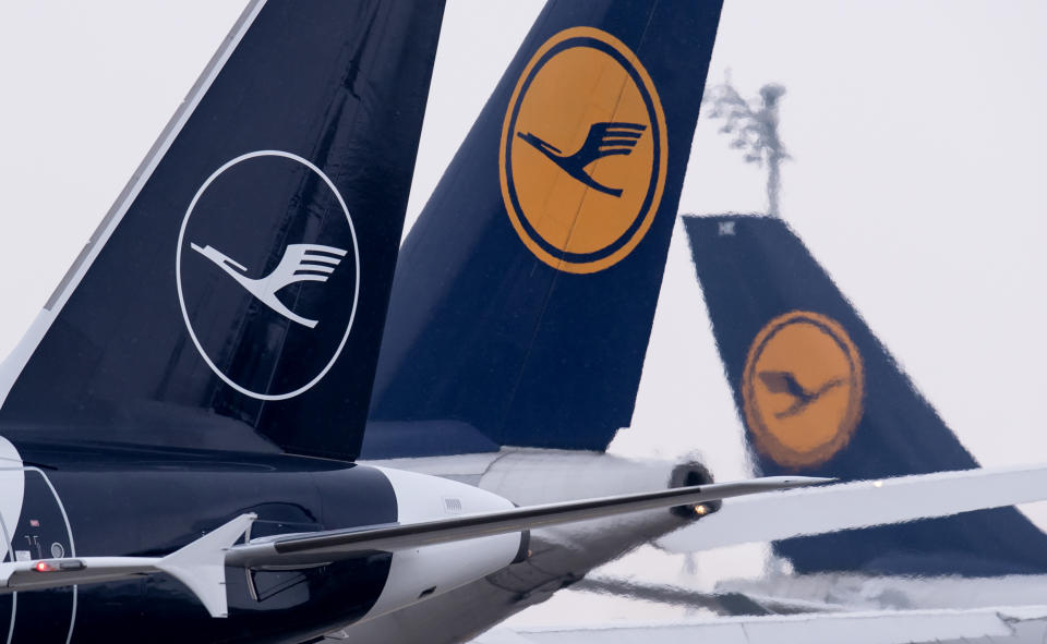 Das neue Lufthansa-Logo kommt ohne gelben Hintergrund aus – ob das eine gute Entscheidung war? (Bild: Getty Images)