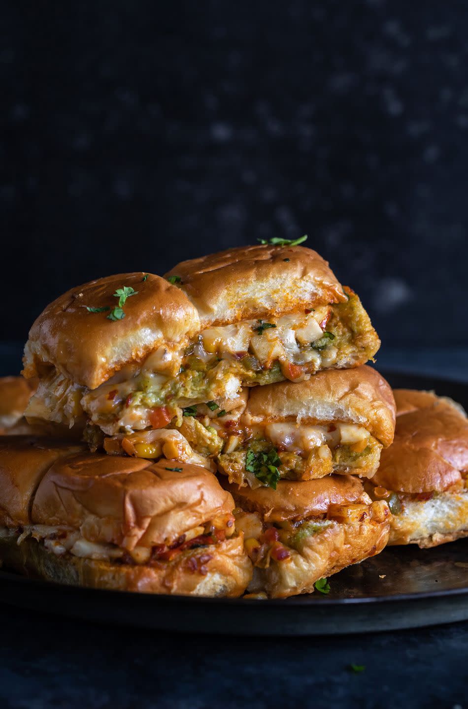 cheesy schezwan paneer sliders