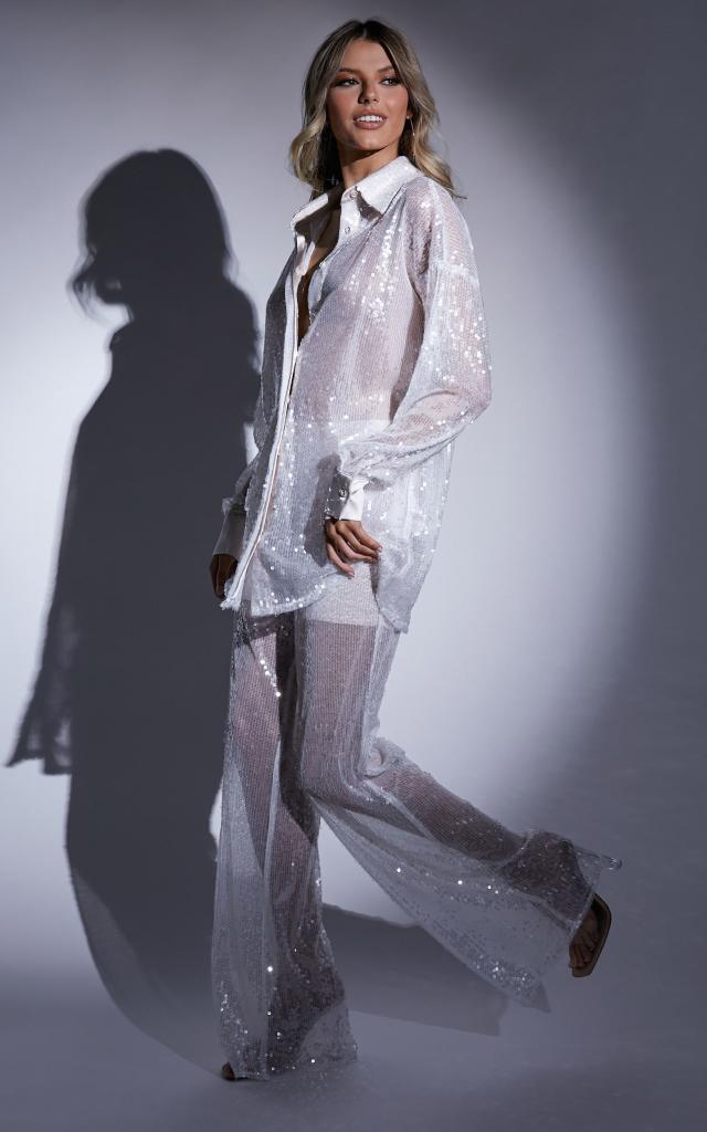 Zendaya at Louis Vuitton Men's Show in Glittery, Matching Set & Heels –  Footwear News