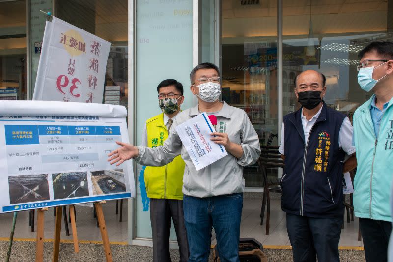 ▲梧棲區頂寮里、下寮里居民受淹水之苦，立法院副院長蔡其昌爭取總經費3億投入雨水下水道改善工程(圖／蔡其昌服務處提供2021.9.17)