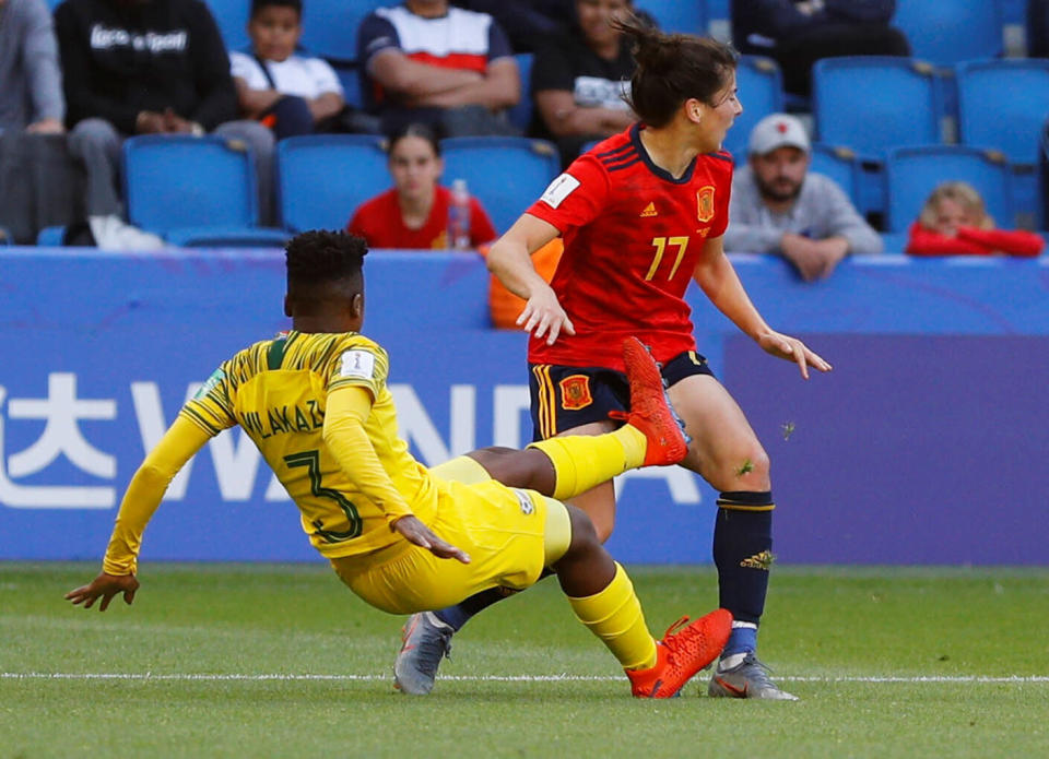 Soccer Football - Women's World Cup - Group B - Spain v South Africa - Stade Oceane, Le Havre, France - June 8, 2019  South Africa's Nothando Vilakazi concedes a penalty against Spain's Lucia Garcia following a VAR review  REUTERS/Phil Noble