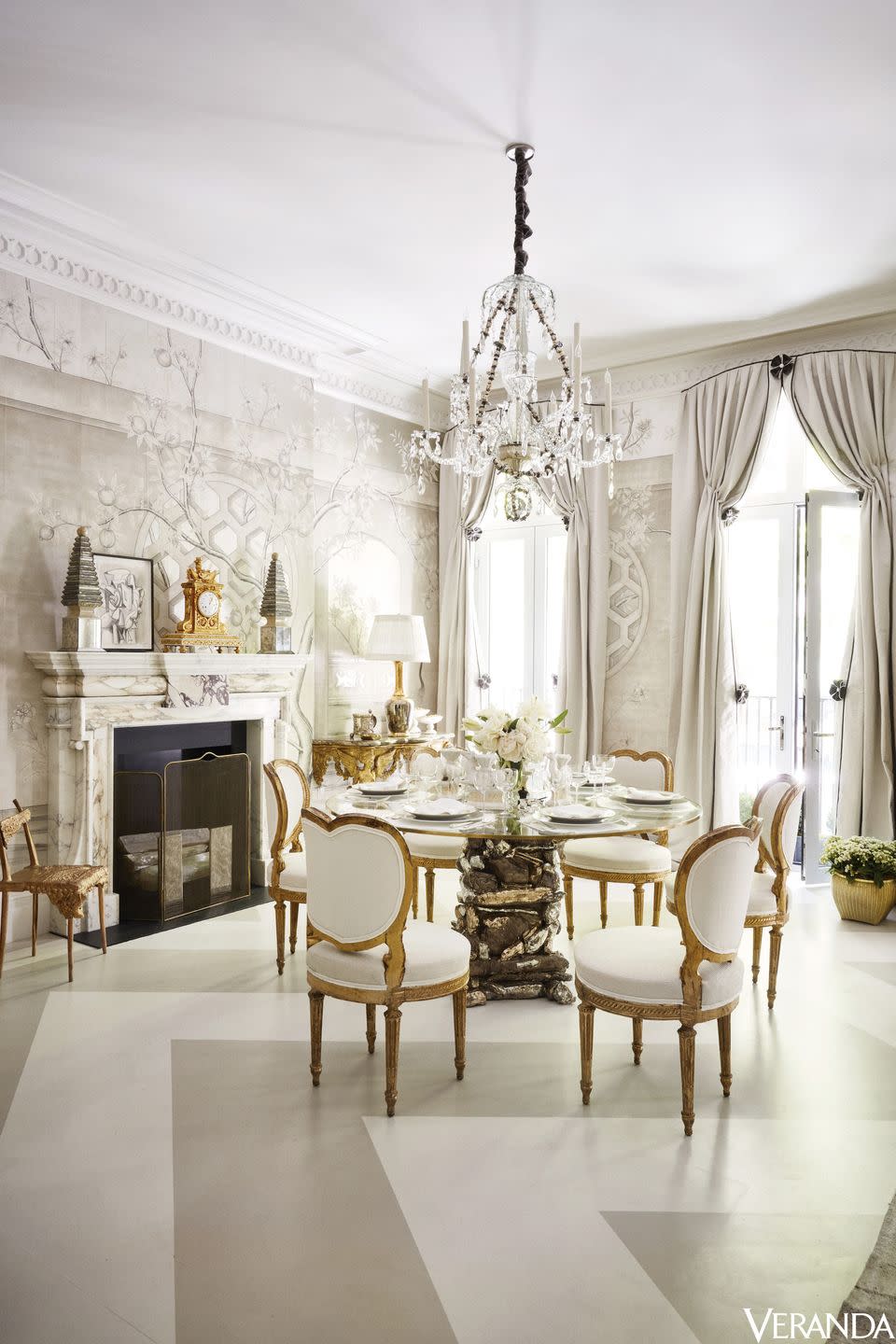 An Ethereal Dining Area in New York City