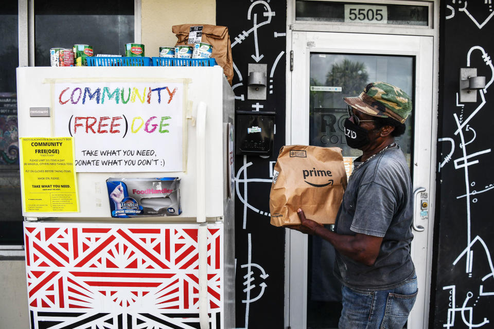 Image: A community fridge in Miami. (Chandan Khanna / AFP via Getty Images)