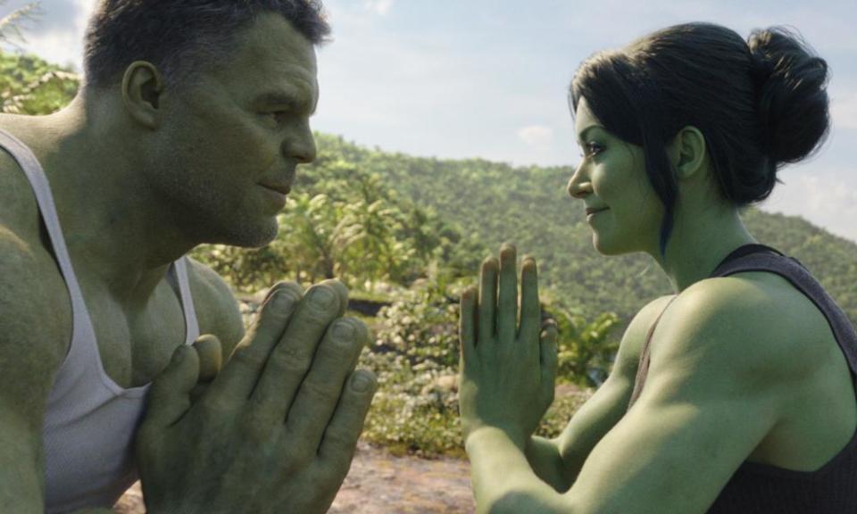 Mark Ruffalo as Smart Hulk/Bruce Banner and Tatiana Maslany as Jennifer Walters/She-Hulk in She-Hulk: Attorney at Law.