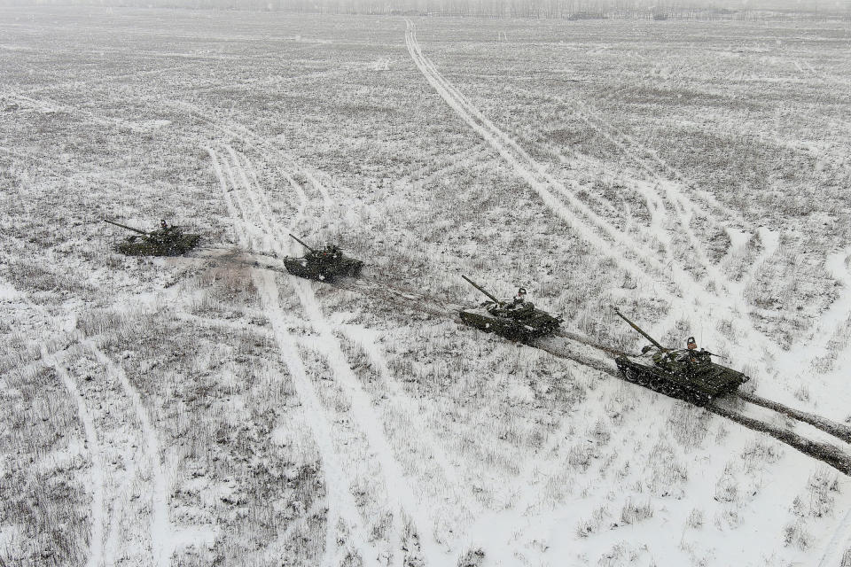 T-72B3 tanks of the Russian Southern Military District's 150th Rifle Division take part in a military exercise at Kadamovsky Range on January 27th, 2022.<span class="copyright">Erik Romanenko—TASS/Getty Images</span>