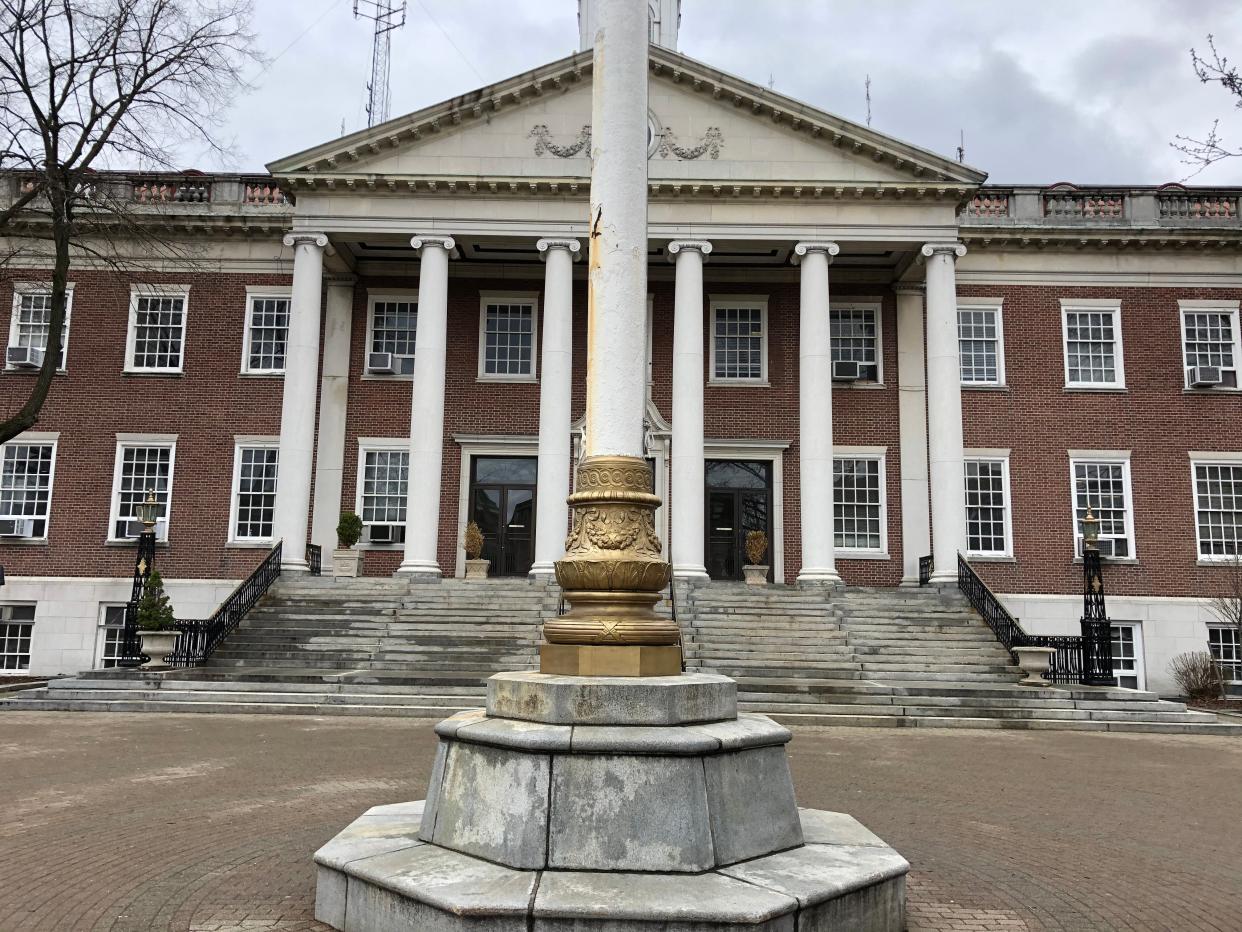 Mount Vernon City Hall on April 1, 2021.