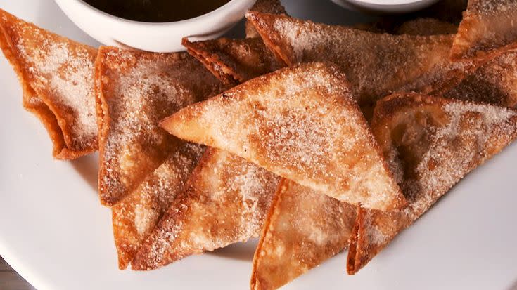 pumpkin pie wontons