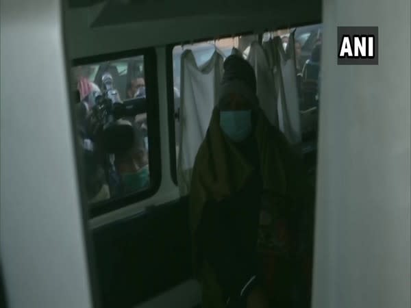 RJD leader Lalu Prasad Yadav in an ambulance on his way to the airport. (Photo/ANI)