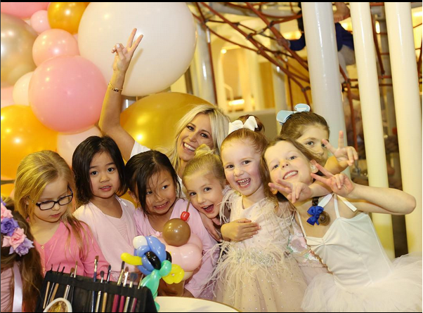 Pixie Curtis' extravagant 6th birthday