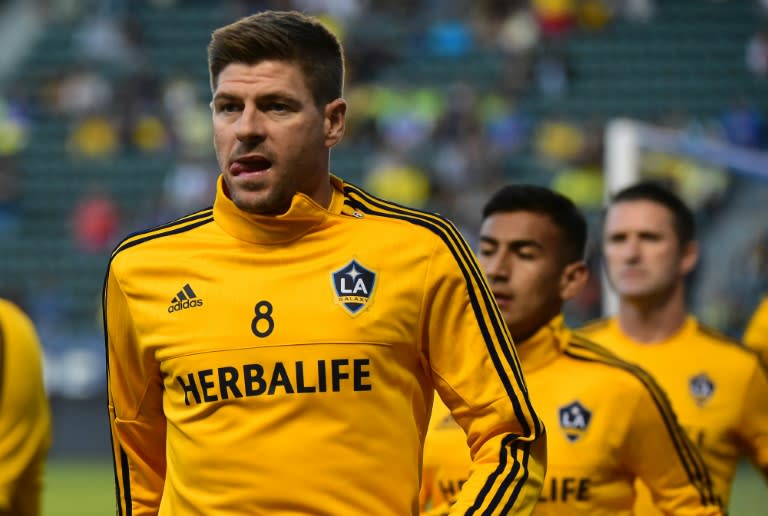 Steven Gerrard of the LA Galaxy warms up with teammates before making his debut for the MLS side against Club America on July 11, 2015 in their 2015 International Champions Cup match in Carson, California