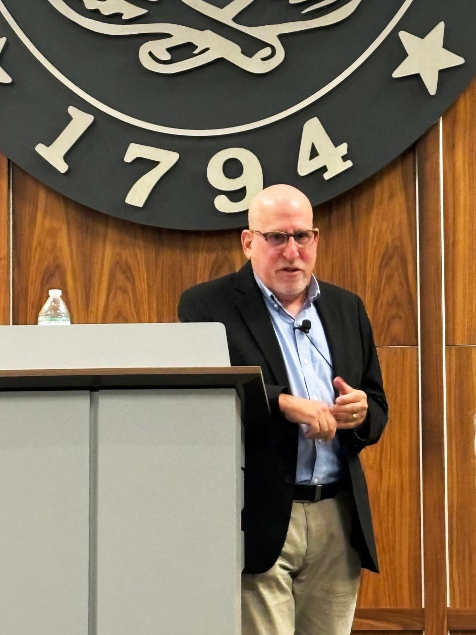 Rob Stein, an award-winning NPR science reporter, delivers the Alfred and Julia Hill Lecture Series on Science, Society and the Mass Media. It was established in 1989 by the late Tom Hill, former publisher of The Oak Ridger, and his sister in memory of their parents.