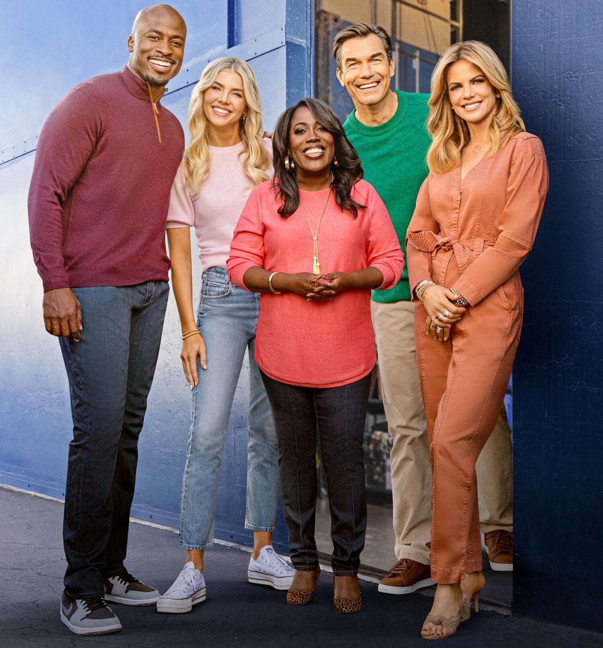 Akbar Gbajabiamila, Amanda Kloots, Sheryl Underwood, Jerry OConnell &amp; Natalie Morales hosts of the CBS daytime series THE TALK, scheduled to air on the CBS Television Network