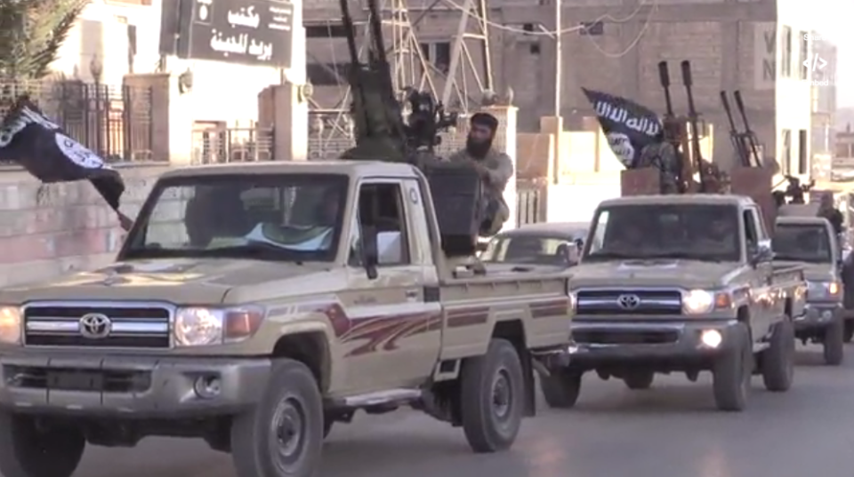 ISIS islamic state militants raqqa