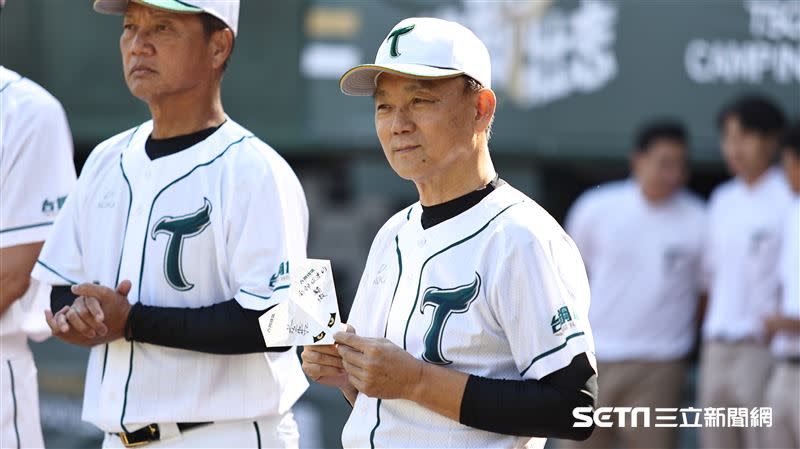 台鋼總教練洪一中。（圖／記者劉彥池攝影）