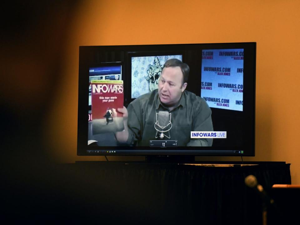 Video evidence of an Inforwars episode is shown to the jury during the Alex Jones Sandy Hook defamation damages trial (Hearst Connecticut Media)