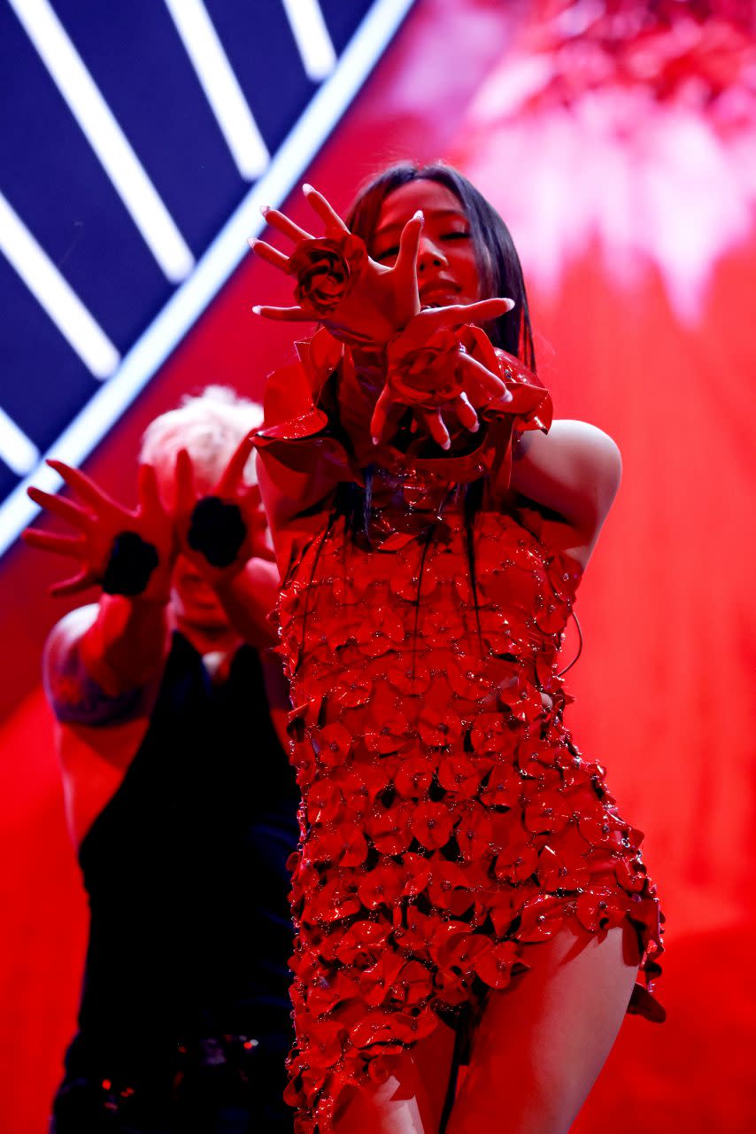 INDIO, CALIFORNIA - APRIL 15: Jisoo of BLACKPINK performs at the Coachella Stage during the 2023 Coachella Valley Music and Arts Festival on April 15, 2023 in Indio, California. (Photo by Frazer Harrison/Getty Images for Coachella)