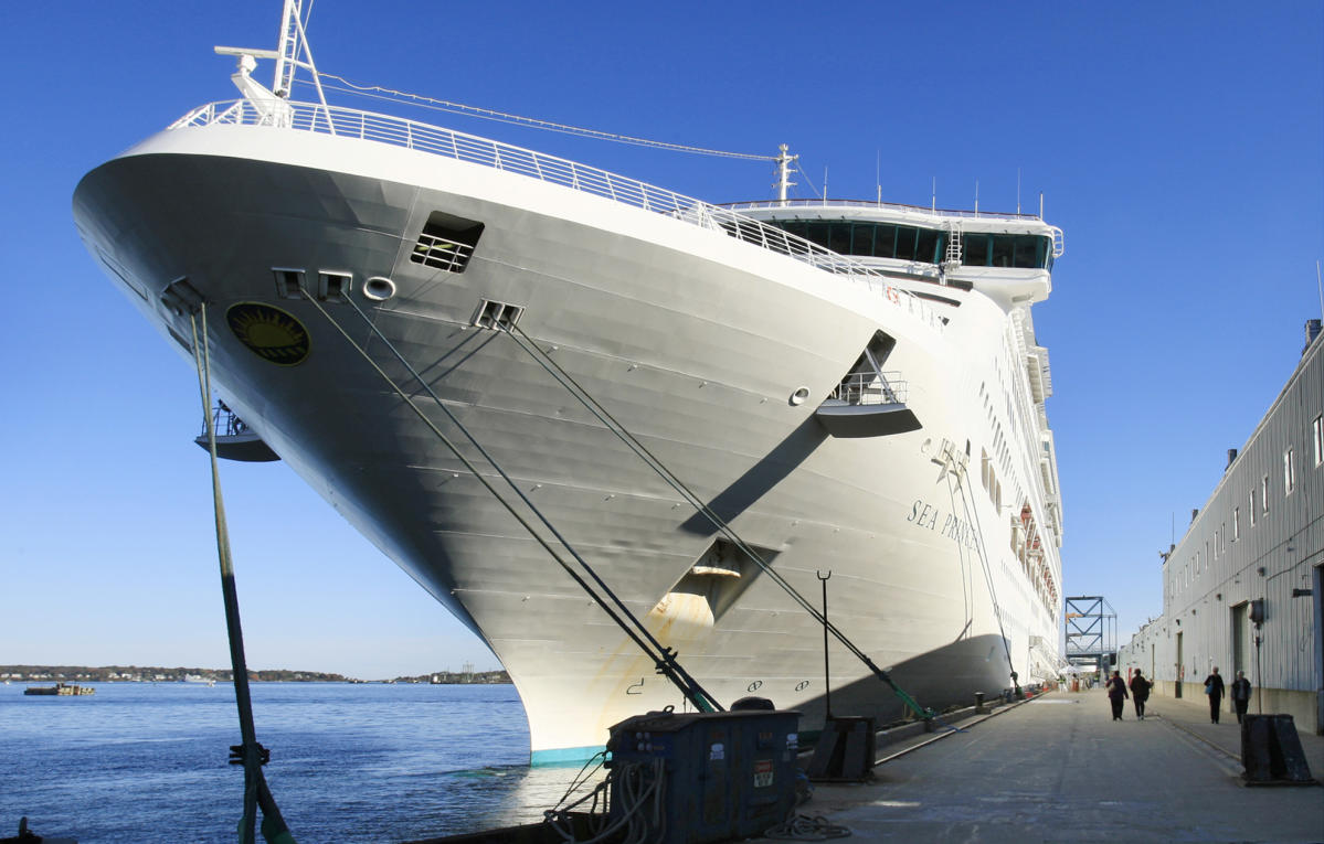 Man detained in Åland after burning underwear in cruise ship's drunk tank