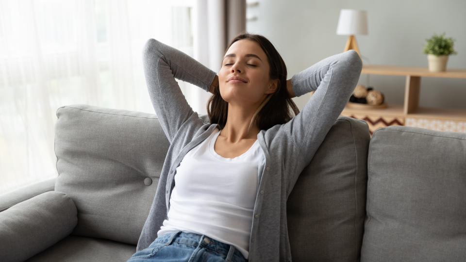 Look how relaxed she is. That could be you. (Photo: Fizkes/Getty Images)