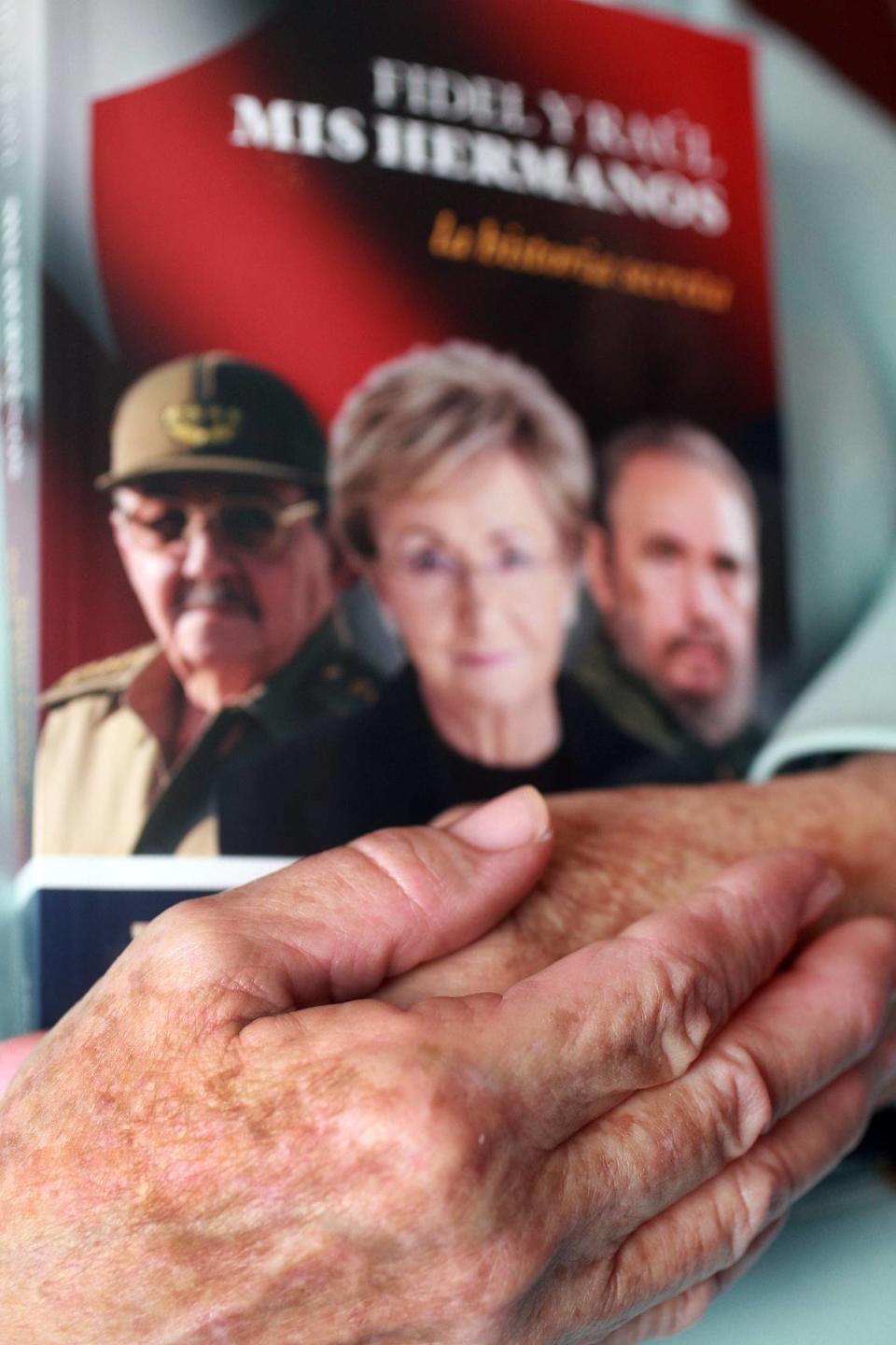 Juanita Castro co-wrote her memoirs and the history of the Castro family, ‘Fidel and Raúl, mis Hermanos, la historia secreta’ (Fidel and Raúl, my brothers, the secret history (Aguilar, 2009)) with journalist María Antonieta Collins.