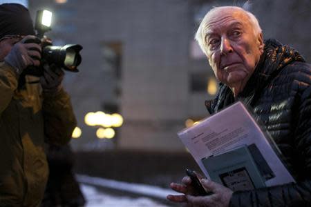 Contemporary artist Jasper Johns exits the Manhattan Federal Courthouse in New York January 23, 2014. REUTERS/Brendan McDermid