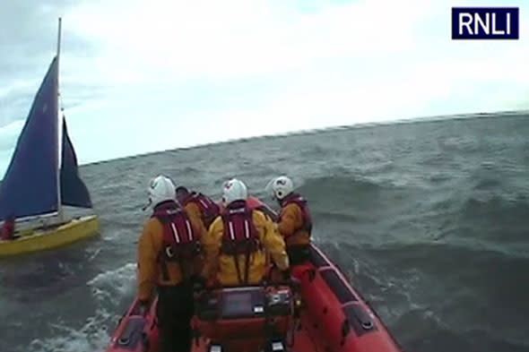 RNLI rescues man in dinghy trying to sail from Dorset to America