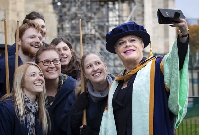 Eddie Izzard awarded honorary degree