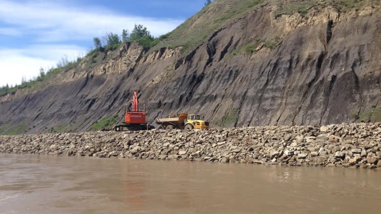 'Tension crack' interrupts Site C dam construction