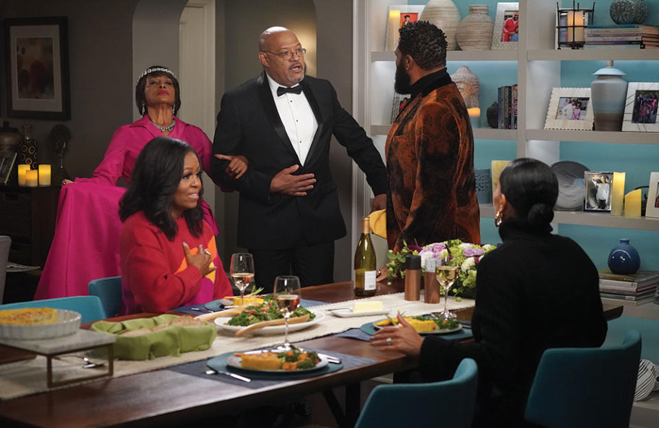 For former first lady Michelle Obama, dinner with the Johnsons is a casual affair — while Black-ish’s family is dressed for royalty.