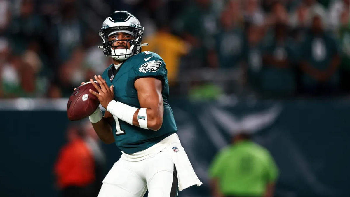 Eagles News: Donovan McNabb very impressed by Jalen Hurts