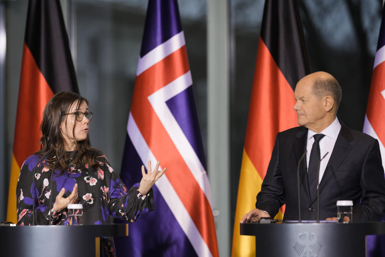 German Chancellor Olaf Scholz, right, and Iceland's Prime Minister Katrín Jakobsdóttir 