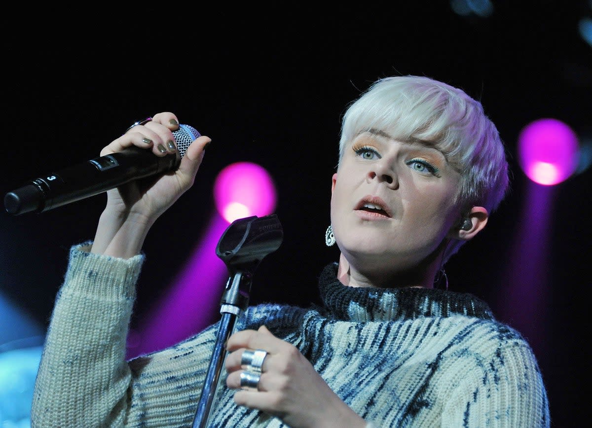Robyn sends fans into a tizzy over speculation she’s welcomed a secret child (Getty Images)