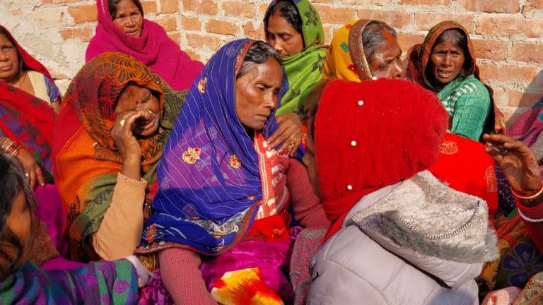 Las familias de las víctimas indias han pedido una compensación al gobierno