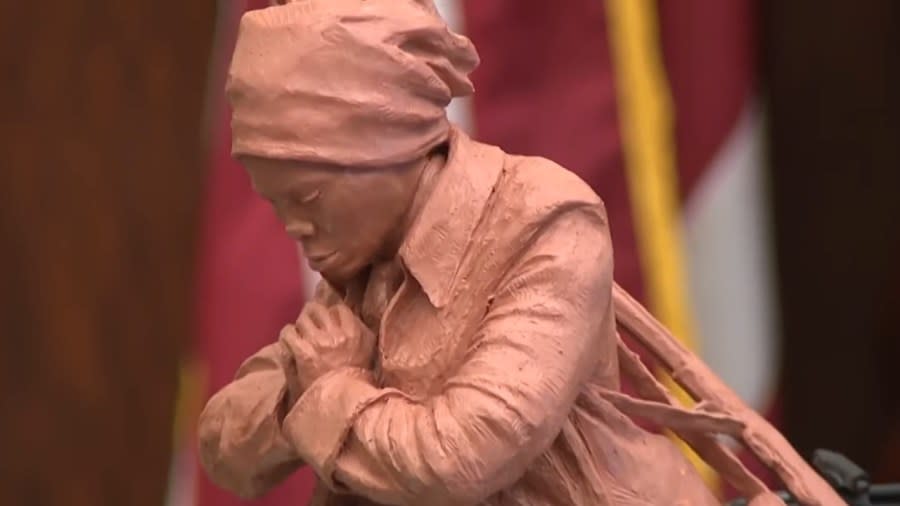 Black artist Alvin Pettit’s winning sculpture of Harriet Tubman (above), titled “A Higher Power: The Call of a Freedom Fighter,” won the design contest for a Tubman statue to be erected outside Philadelphia City Hall. It was unveiled Monday in Philly. (Photo: Screenshot/YouTube.com/FOX 29 Philadelphia)