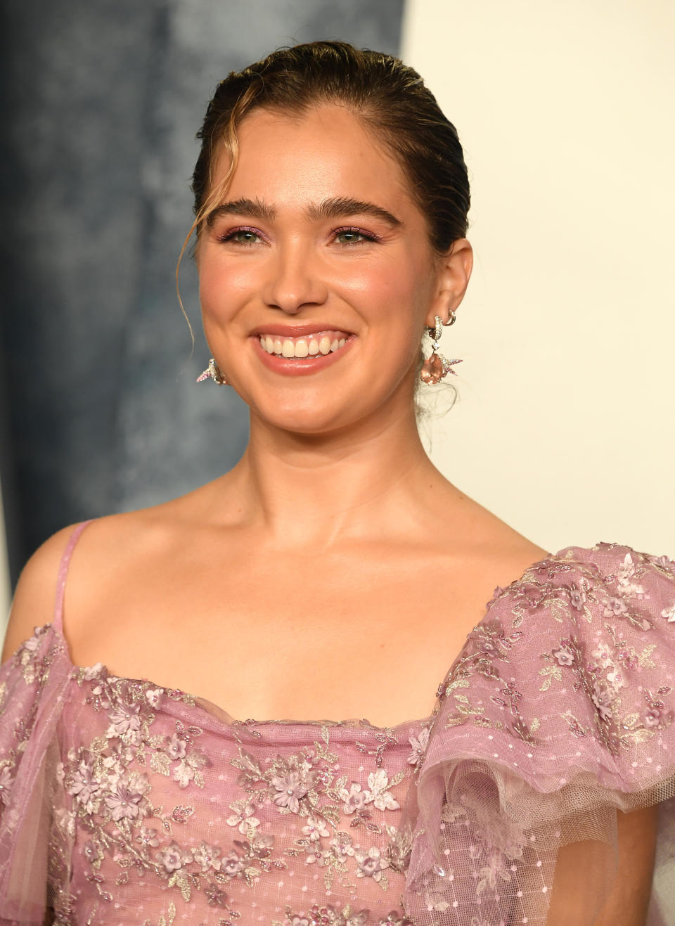 Closeup of Haley Lu Richardson