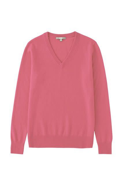 The gift of cashmere might just be the best gift of all (especially with our newfound appreciation for pink).