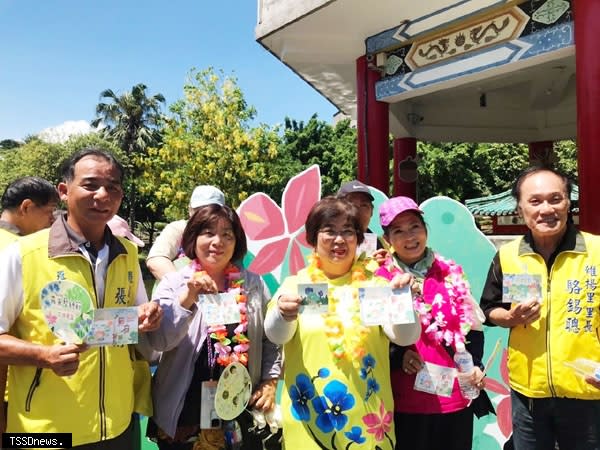 宜蘭縣羅東藝穗節～花現藝夏。羅東鎮長吳秋齡主持，藝穗主題公園發表並宣布啟動儀式，公園尋寶集章兌換精美小禮。（圖：羅東鎮公所提供）