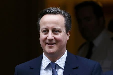 Britain's Prime Minister David Cameron leaves Number 10 Downing Street in London, Britain January 27, 2016. REUTERS/Stefan Wermuth