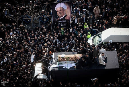 Mourners take part in the funeral of former president Ali Akbar Hashemi Rafsanjani in Tehran, Iran January 10, 2017. Tasnim News Agecny/Handout via REUTERS