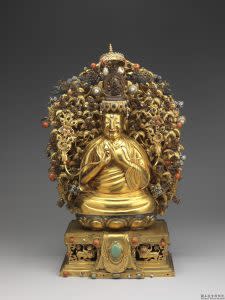 清 金宗喀巴像 (正面) | Gold Tsongkhapa, Cast by Qing court in 1782, following Tibetan prototypes, Qing dynasty (Courtesy of NPM)