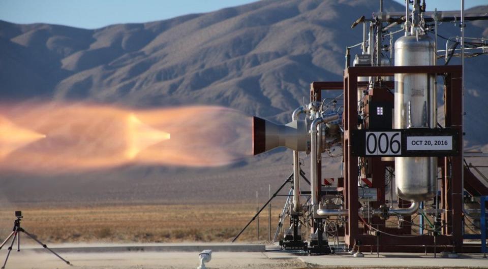 cst 100 starliner service module engine hot fire test aerojet rocketdyne