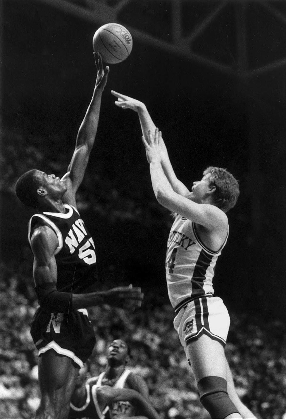 In what was the finest performance by a college player in Rupp Arena history, Navy’s David Robinson, left, had a triple-double with 45 points, 14 rebounds and 10 blocked shots in the Midshipmen’s 80-69 loss to Kentucky on Jan. 25, 1987. When Robinson departed the game, he received a standing ovation from the crowd, including then-UK coach Eddie Sutton and television analyst Dick Vitale.