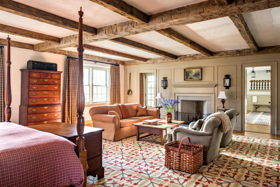 24 Cabin-Style Bedrooms Inspired by a Rustic Getaway